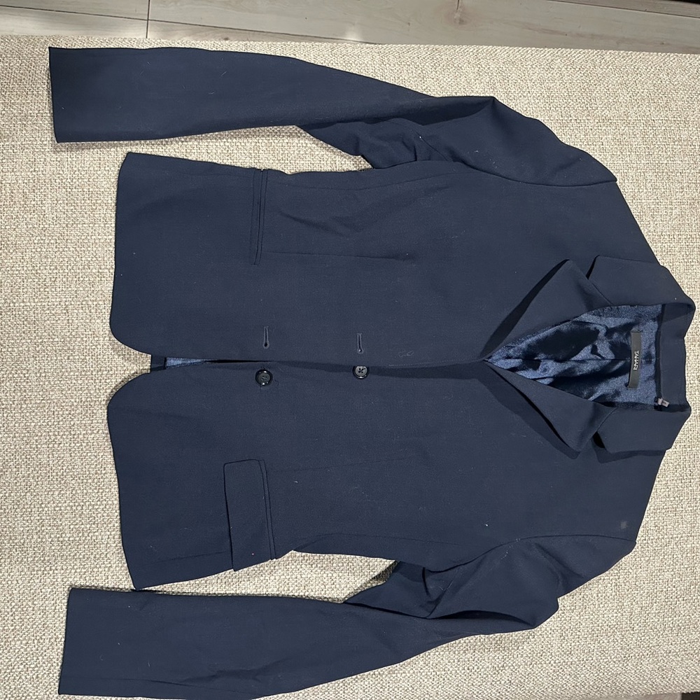 Tahari two button Blazer